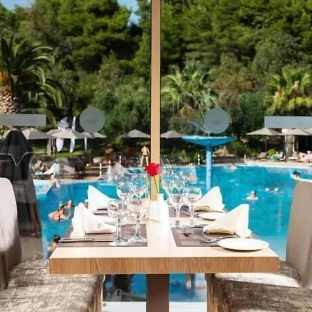 Ξενοδοχείο Poseidon Sea 4*