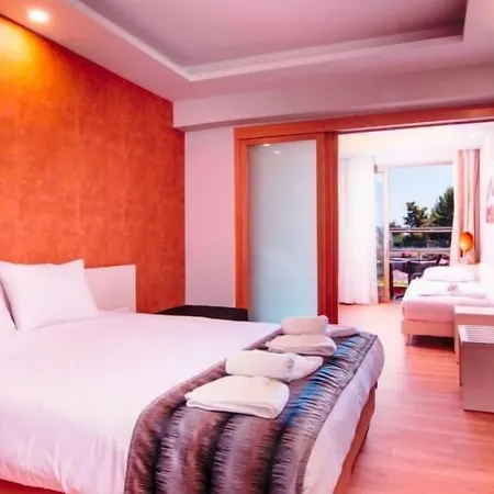 Poseidon Sea 4*
